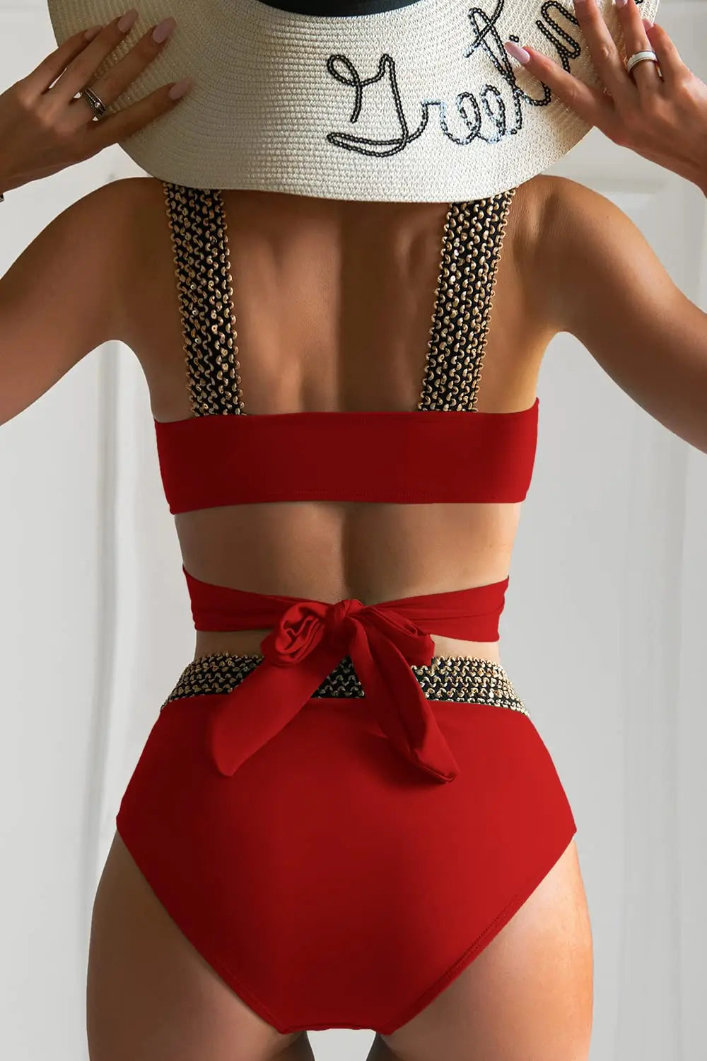 Nela – bikiny s vysokým pasem a zlatými detaily
